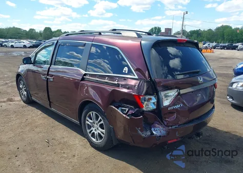 2013 Honda Odyssey Ex-L z USA, uszkodzony, nr VIN 5FNRL5H60DB082680